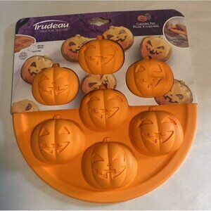 Silicone Cupcake Pan Pumpkins Fall Halloween Party Trudeau Structure New
